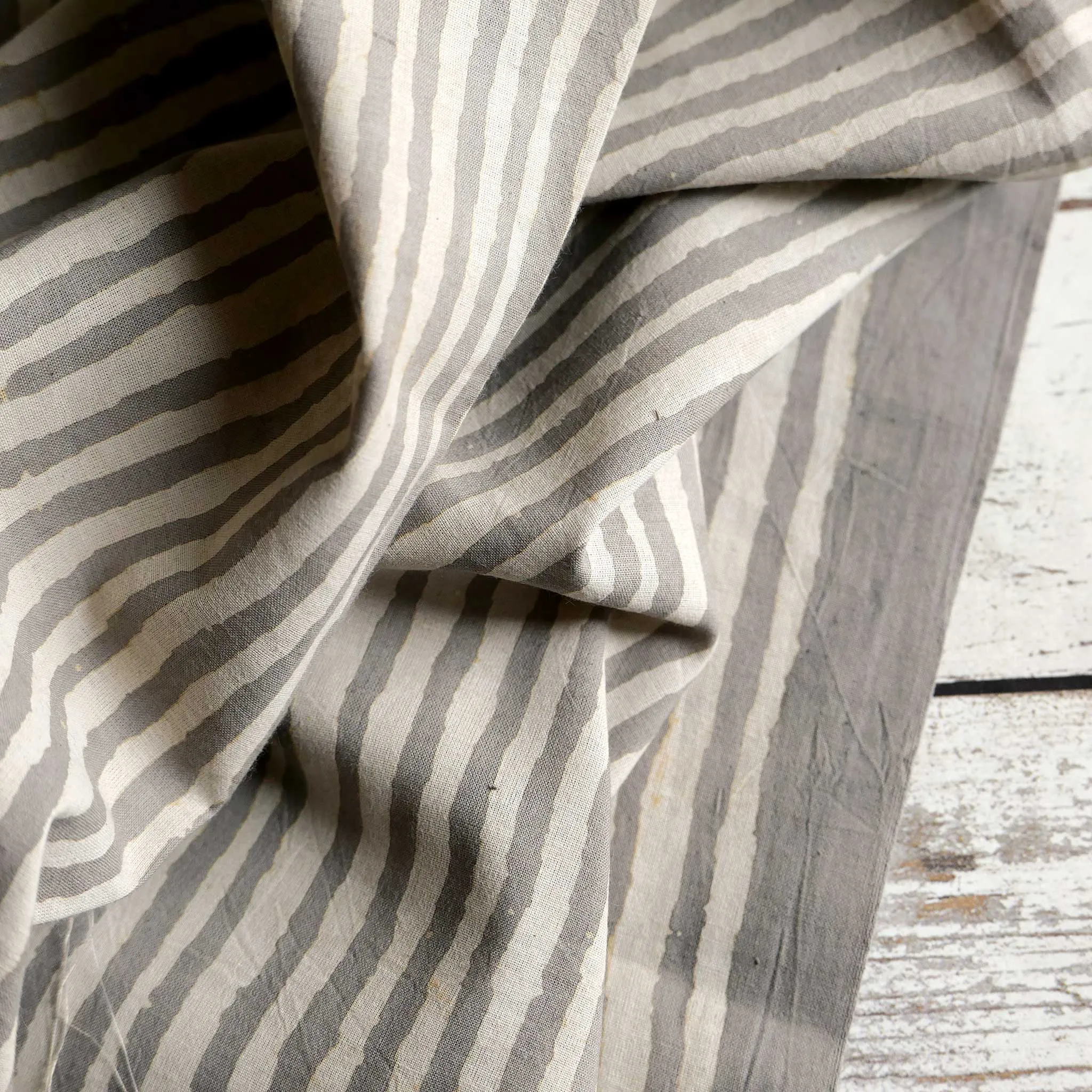 Block Print Raya Grey