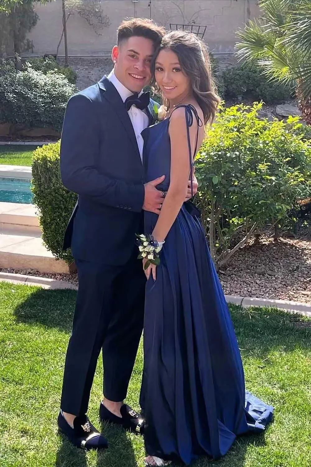Cowl Neck Satin Bridesmaid Dresses with Slit Long Prom Dress for Women Formal Evening Gown with Pockets
