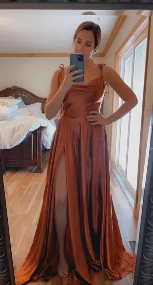 Cowl Neck Satin Bridesmaid Dresses with Slit Long Prom Dress for Women Formal Evening Gown with Pockets