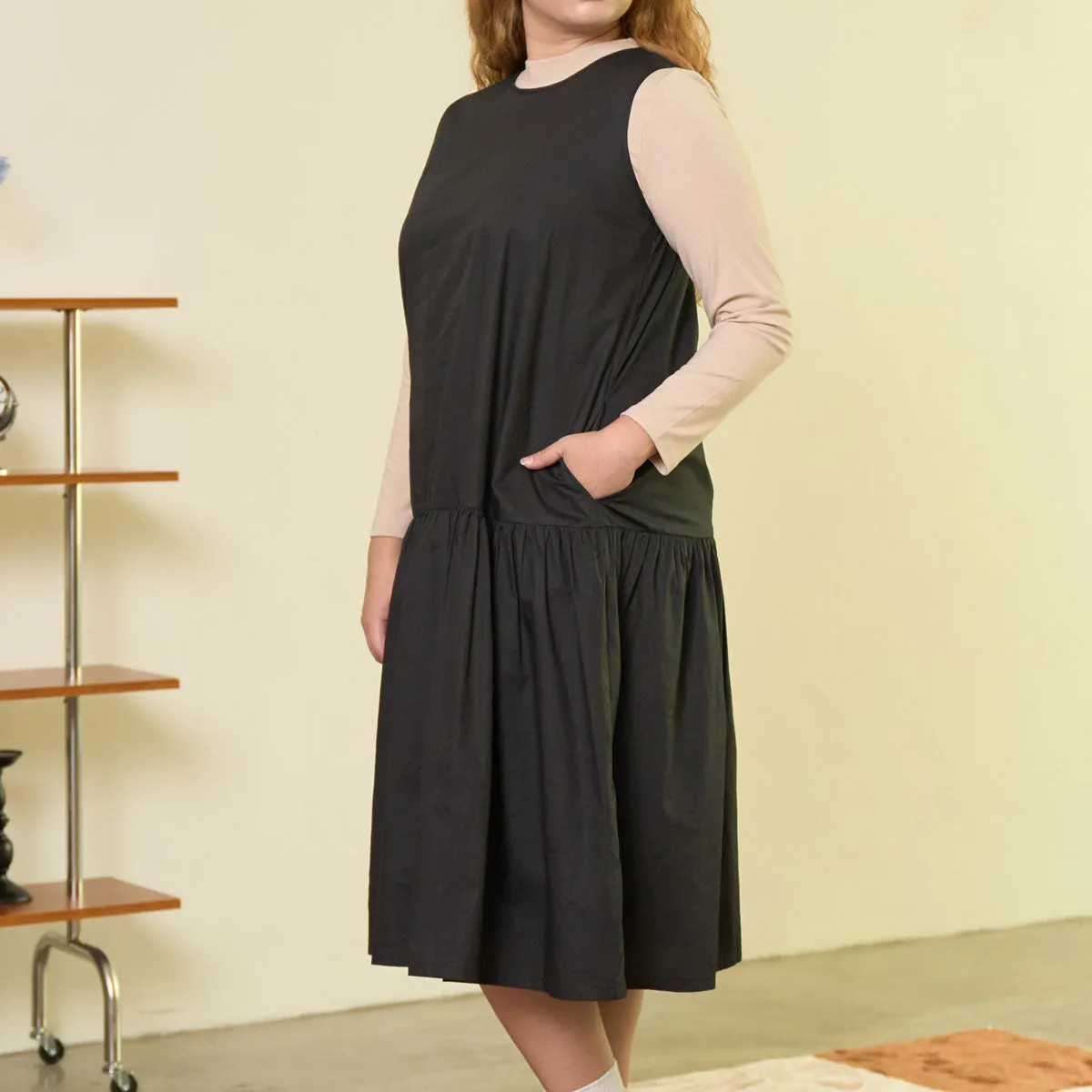 Flowy Gathered Midi Dress