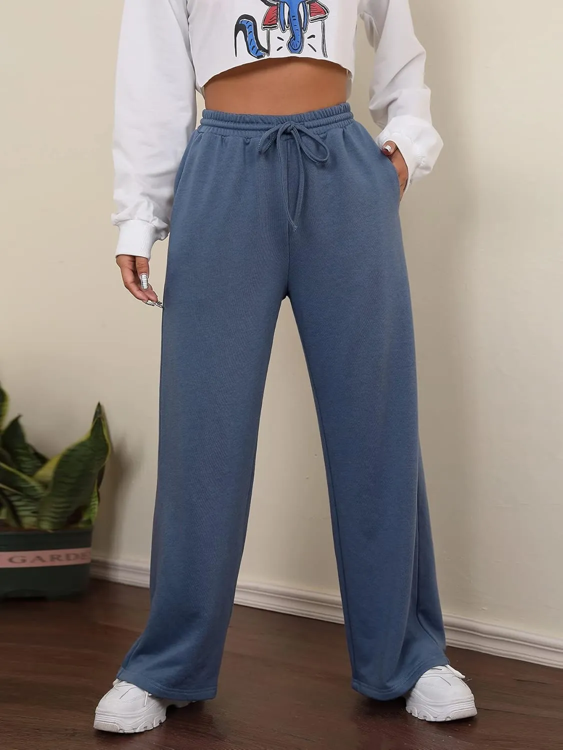 MakeMeChic Women's Wide Leg Sweatpants Drawstring High Waist Straight Leg Casual Loose Baggy Sweatpants Pants