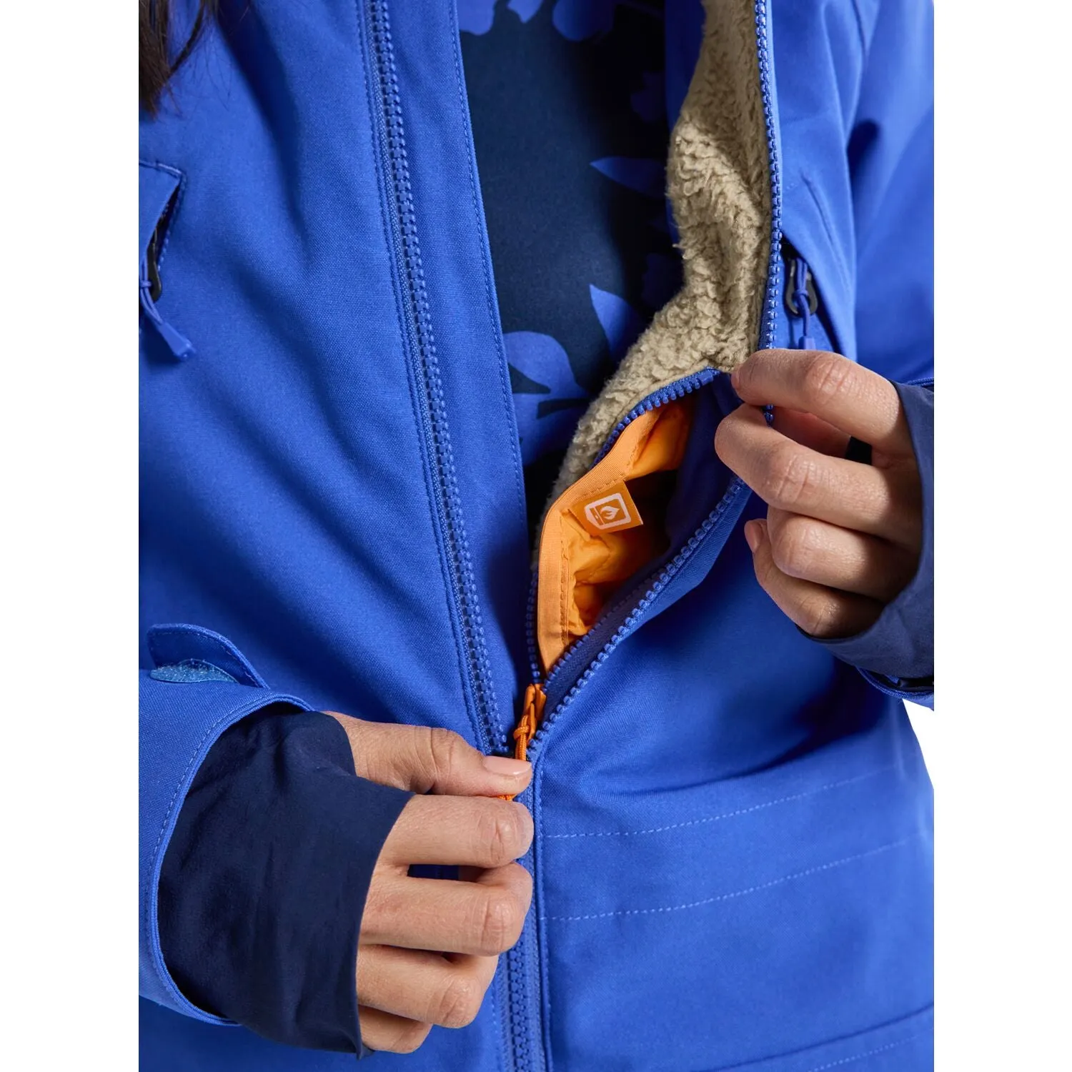Prowess Jacket | Amparo Blue