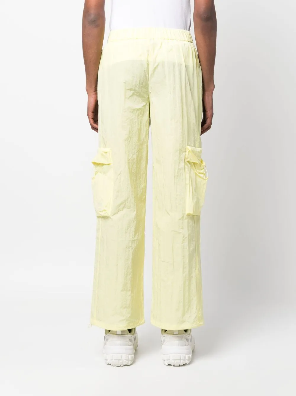 straight-leg cargo trousers