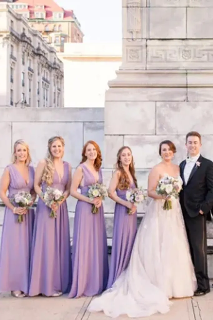 Women's V Neck Bridesmaid Dresses for Wedding Long Chiffon Pleated A Line Formal Evening Gown Prom Dress with Slit